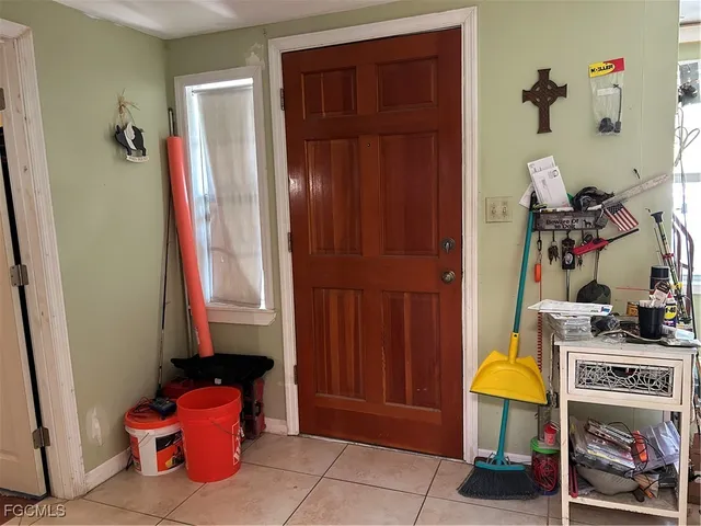 $180,000 | 263 Kingston Drive, Fort Myers, FL 33905