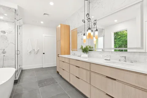 $3,795,000 | 365 Charles River Street, Needham, MA 02492