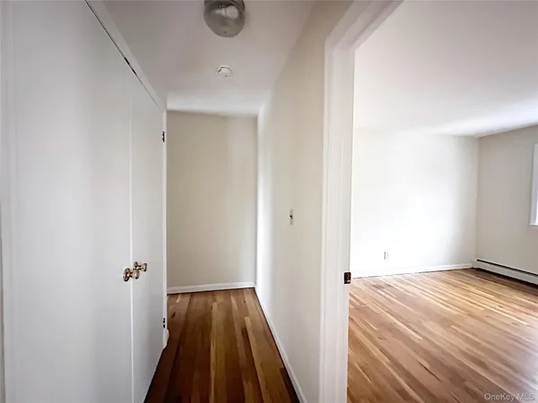 $3,800 | 25 Acacia Terrace, Unit 1, New Rochelle, NY 10805
