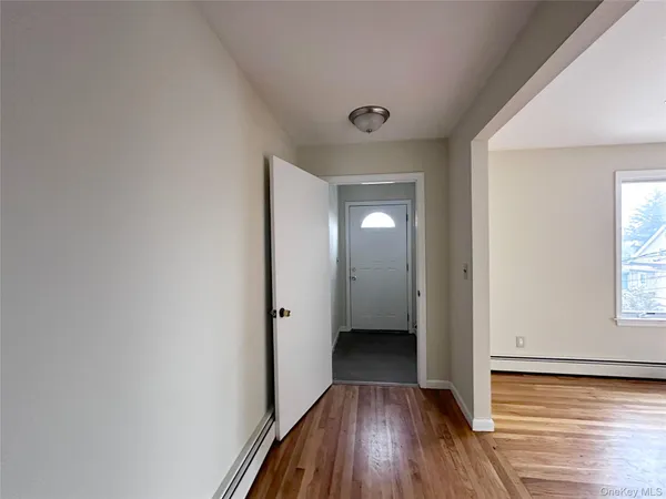 $3,800 | 25 Acacia Terrace, Unit 1, New Rochelle, NY 10805