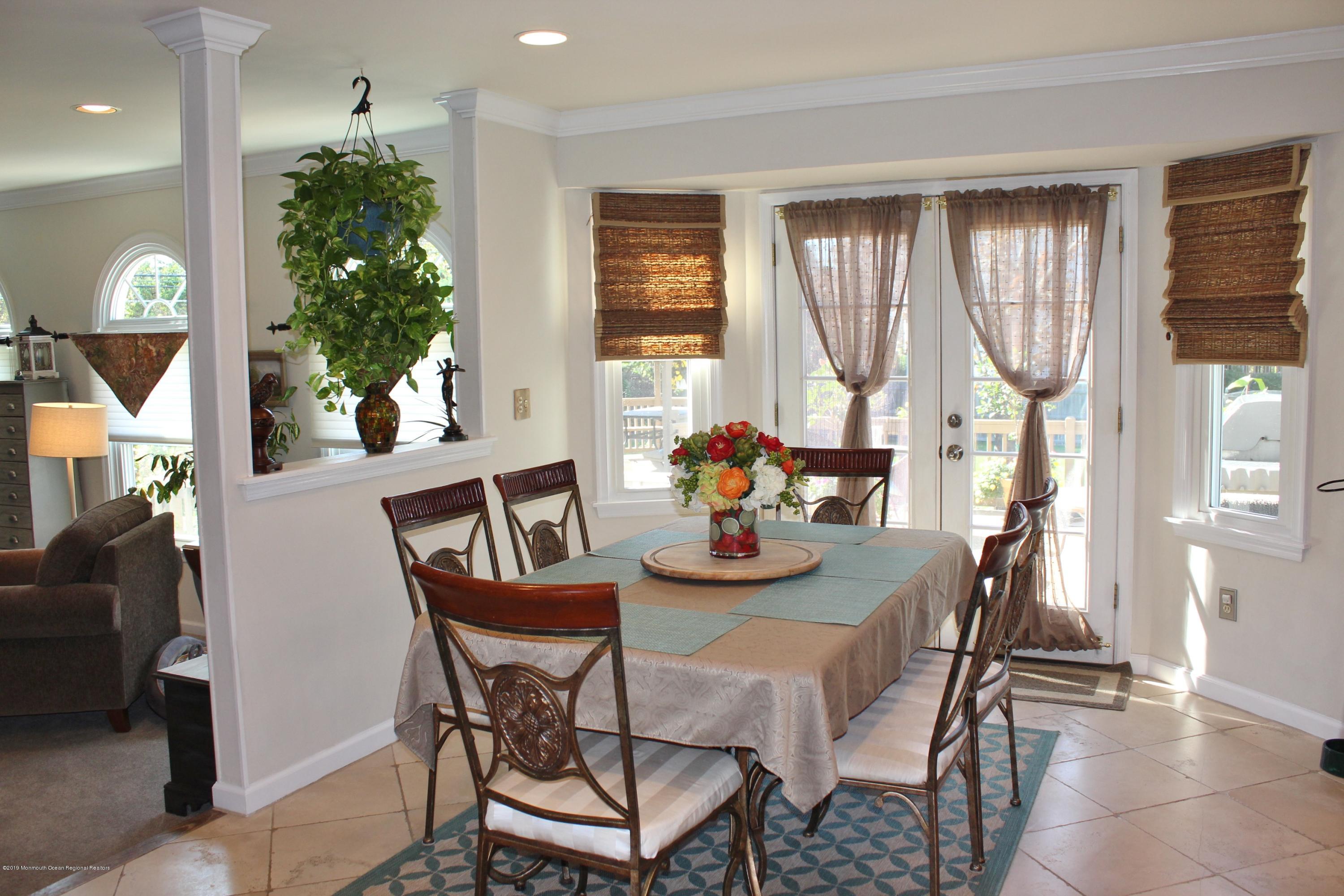 1753 Old Mill Road Wall, NJ 07719 - Photo 5 of 38 EAT-IN KITCHEN