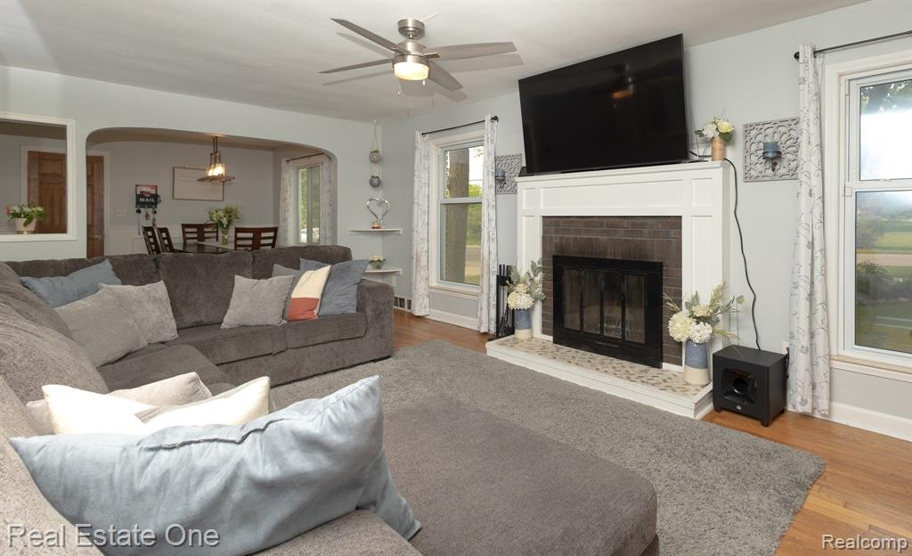 796 Michelson Road Rochester Hills, MI 48307 - Photo 9 of 35