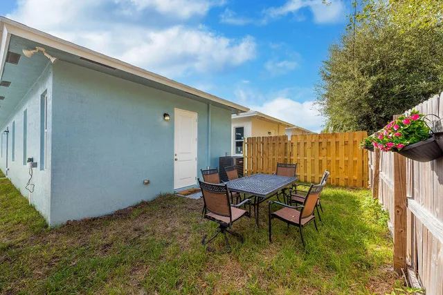 $429,000 | 3763 Saginaw Avenue, West Palm Beach, FL 33409