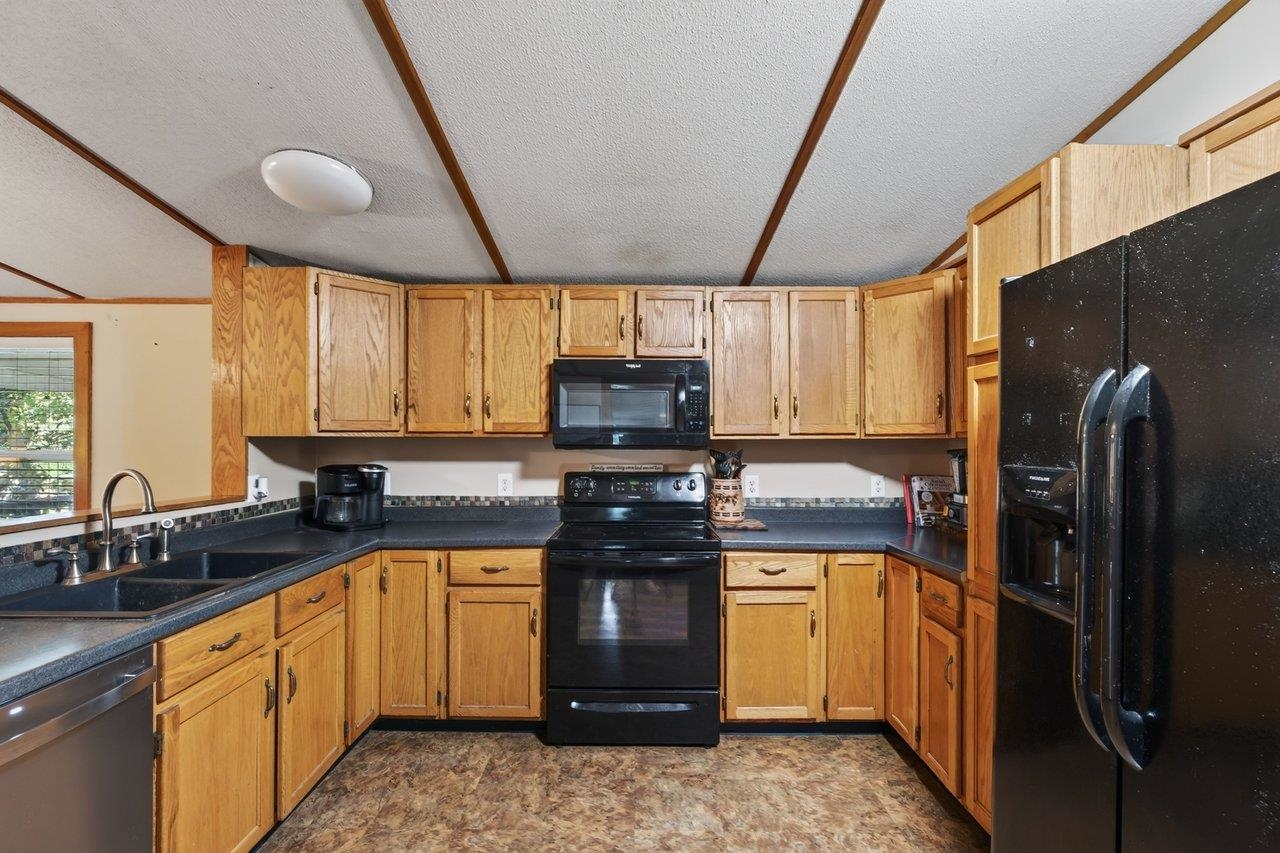 406 Trayfoot Road Grottoes, VA 24441 - Photo 12 of 74 Gallery Image 12