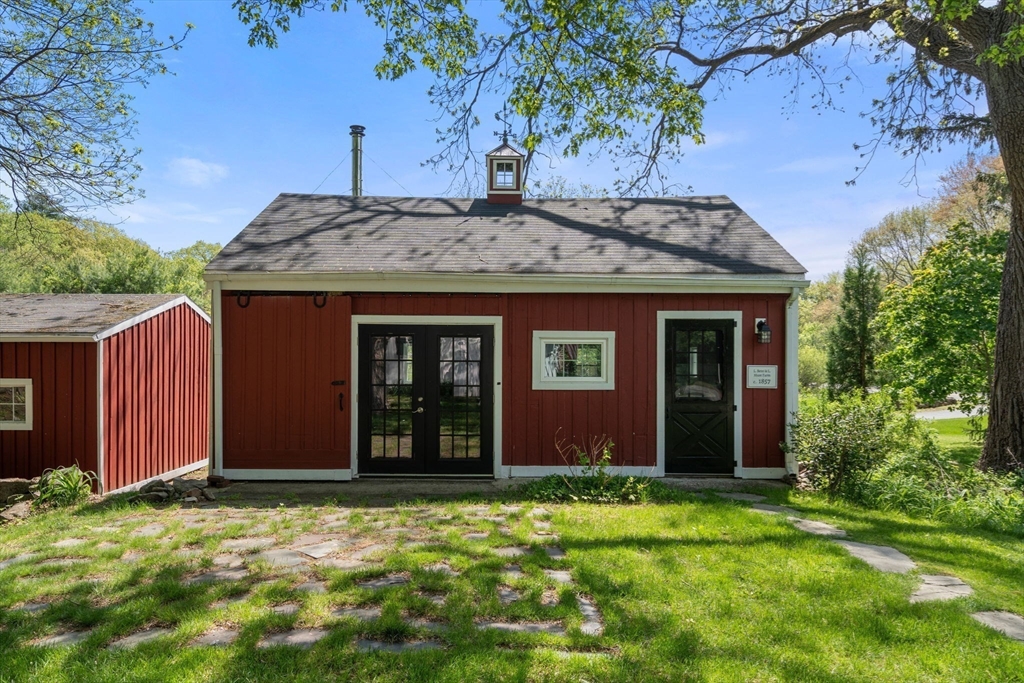 96 Hudson Road Sudbury, MA 01776 - Photo 29 of 42 Gallery Image 29