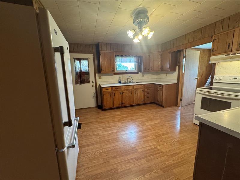 2193 Springhill Furnace Road Smithfield, PA 15478 - Photo 2 of 18