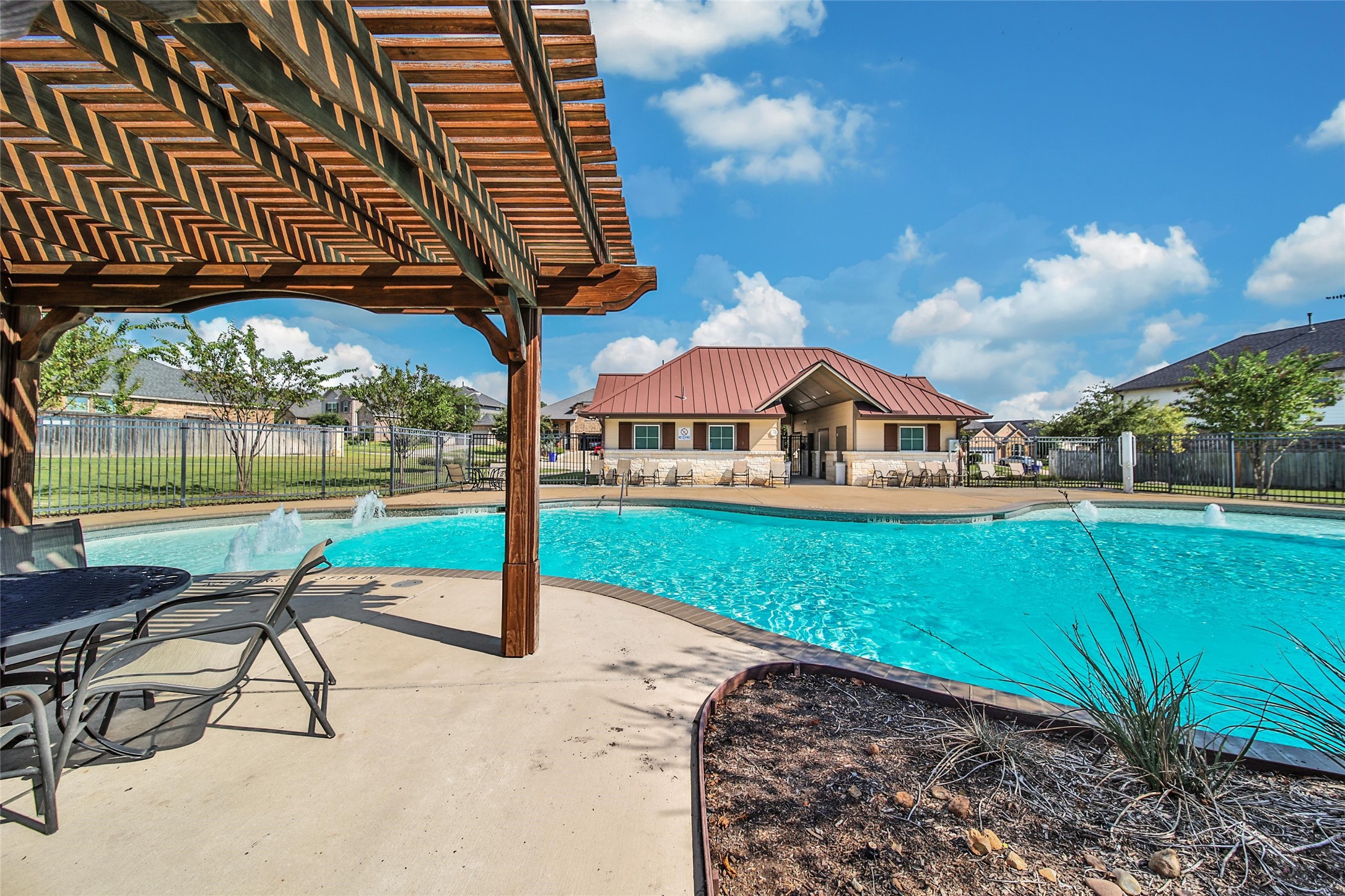 214 Pleasant Hill Way Conroe, TX 77304 - Photo 36 of 43 Ready for endless hours of summer fun!