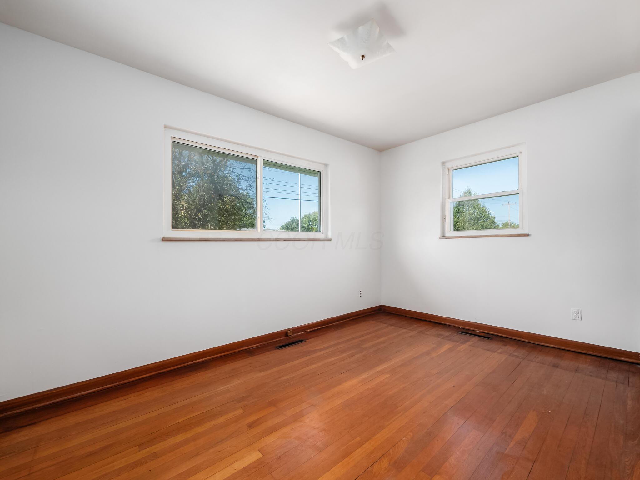 796 Demorest Road Columbus, OH 43204 - Photo 10 of 25 Bedroom Two