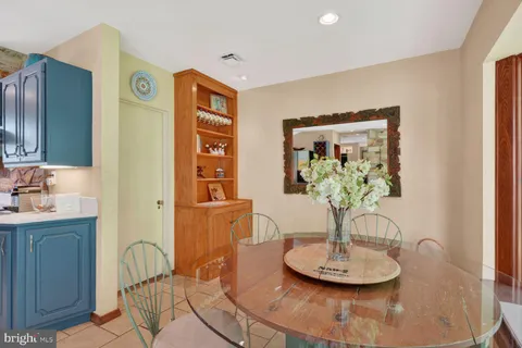 $2,000,000 | 3439 Malbrook Drive, Falls Church, VA 22044