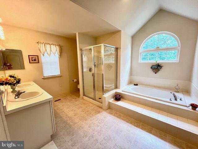 960 Butler Drive Williamstown, NJ 08094 - Photo 29 of 44 a spacious bathroom with a tub sink and mirror