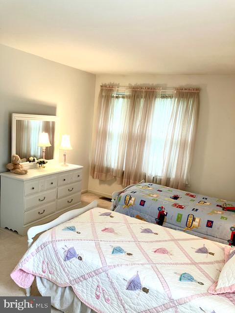 960 Butler Drive Williamstown, NJ 08094 - Photo 36 of 44 a bedroom with a bed and a window