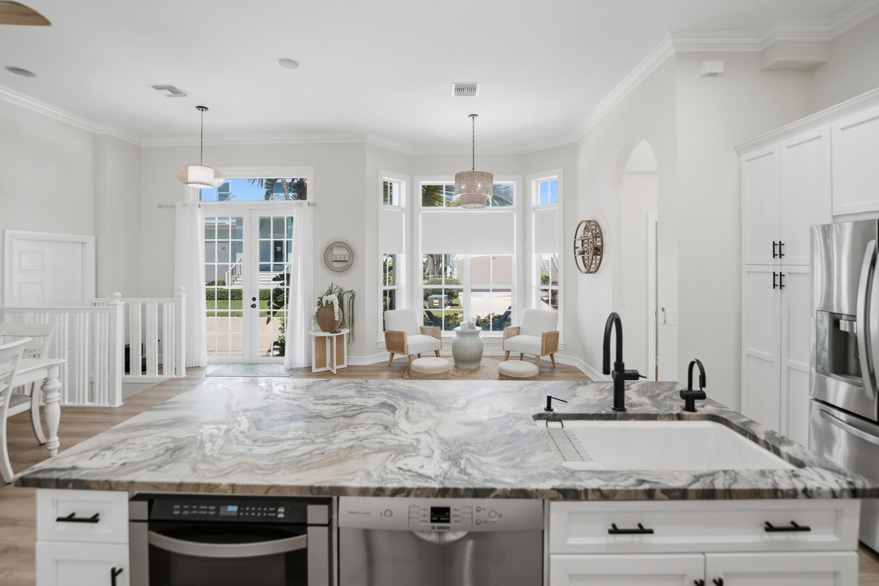 149 Key Lane Jupiter, FL 33477 - Photo 13 of 73 16-DSC3689