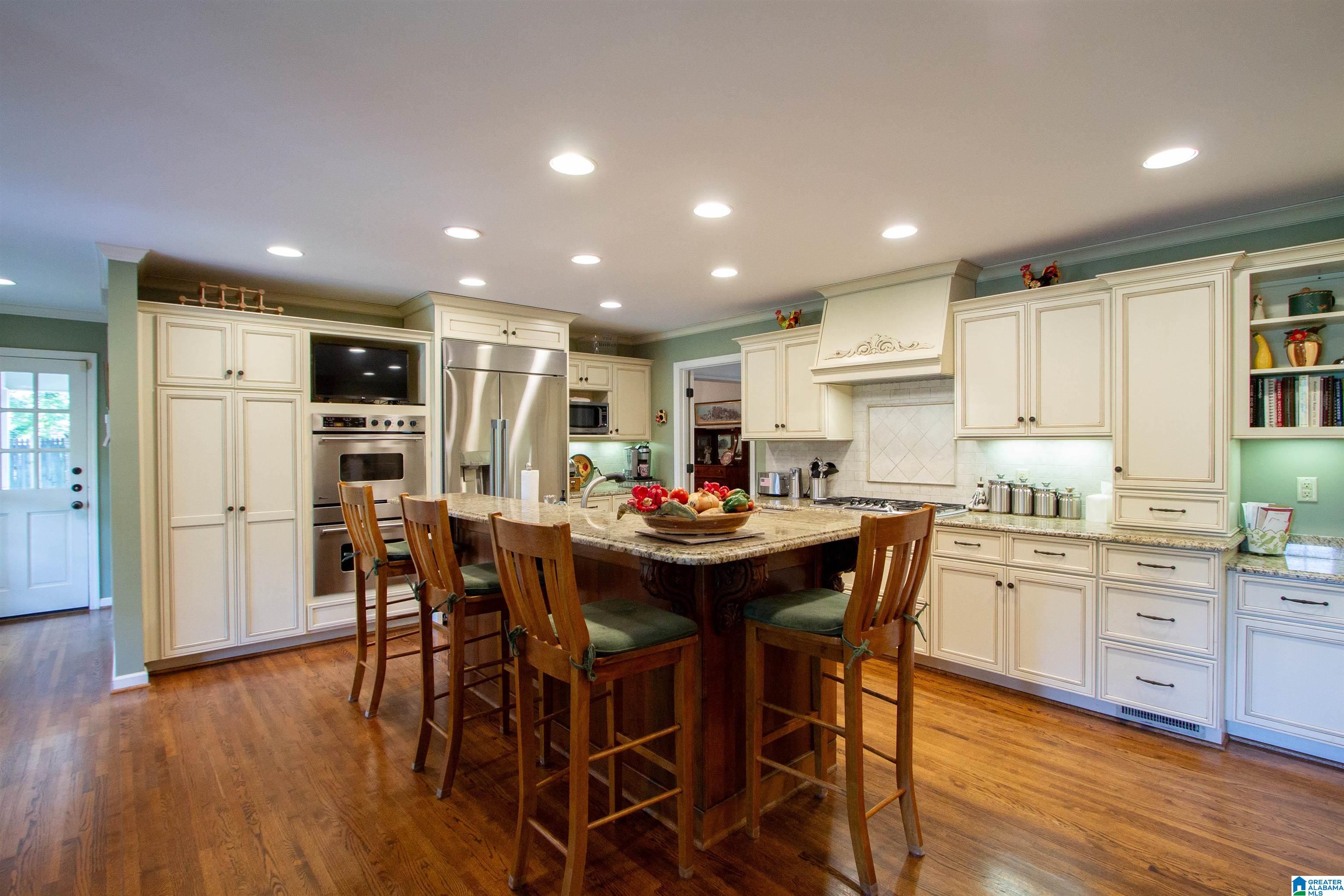 3357 Spring Valley Court Birmingham, AL 35223 - Photo 16 of 72 Gallery Image 16