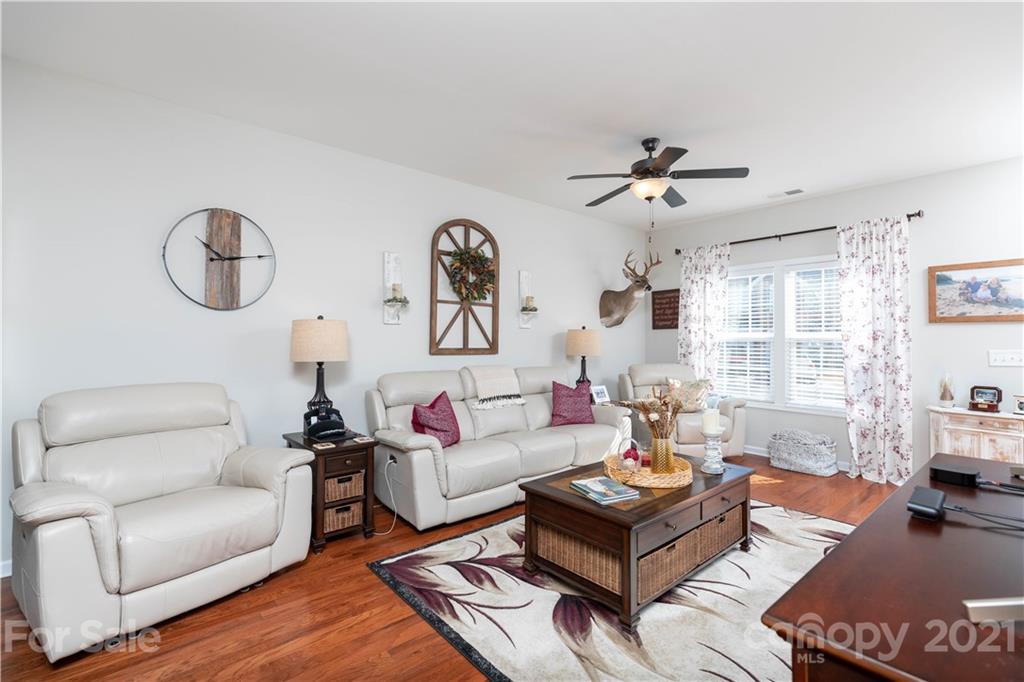 420 Windsor Gate Drive, Unit 2 Fort Mill, SC 29708 - Photo 13 of 22 Gallery Image 13