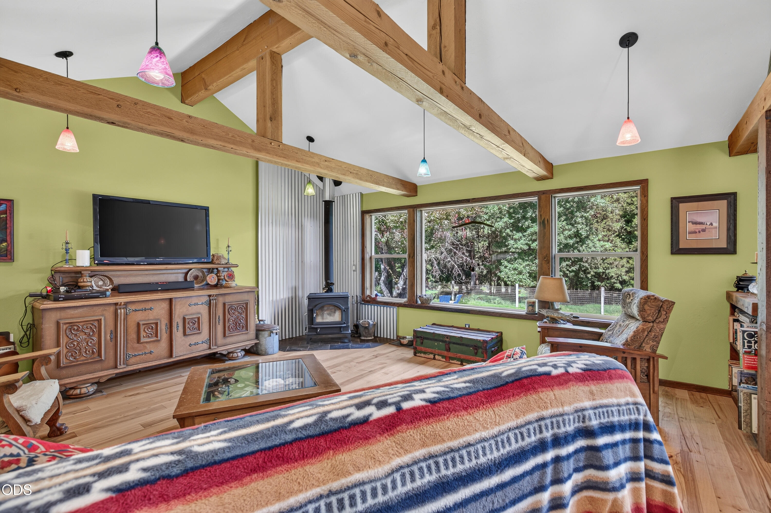 9662 Upper Applegate Road Jacksonville, OR 97530 - Photo 5 of 58