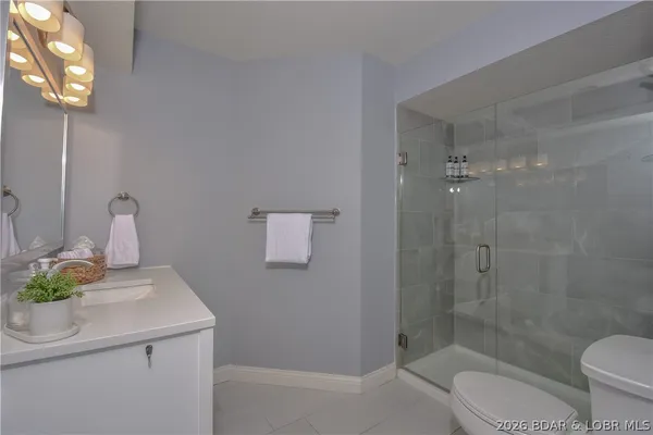 $379,900 | 344 Regatta Bay Drive, Unit 2A, Lake Ozark, MO 65049