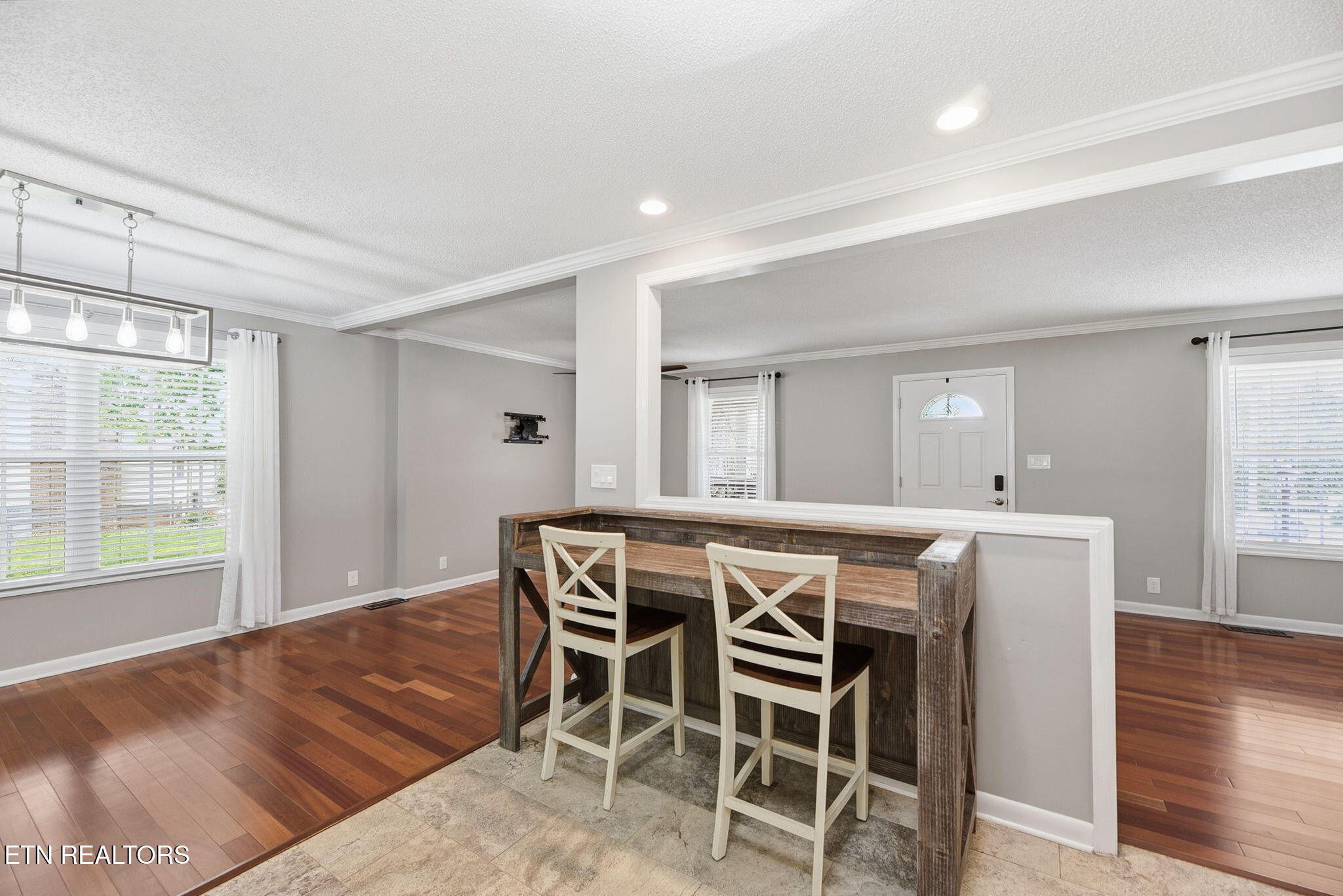 208 Lakeview Lane Oak Ridge, TN 37830 - Photo 11 of 45 Gallery Image 11