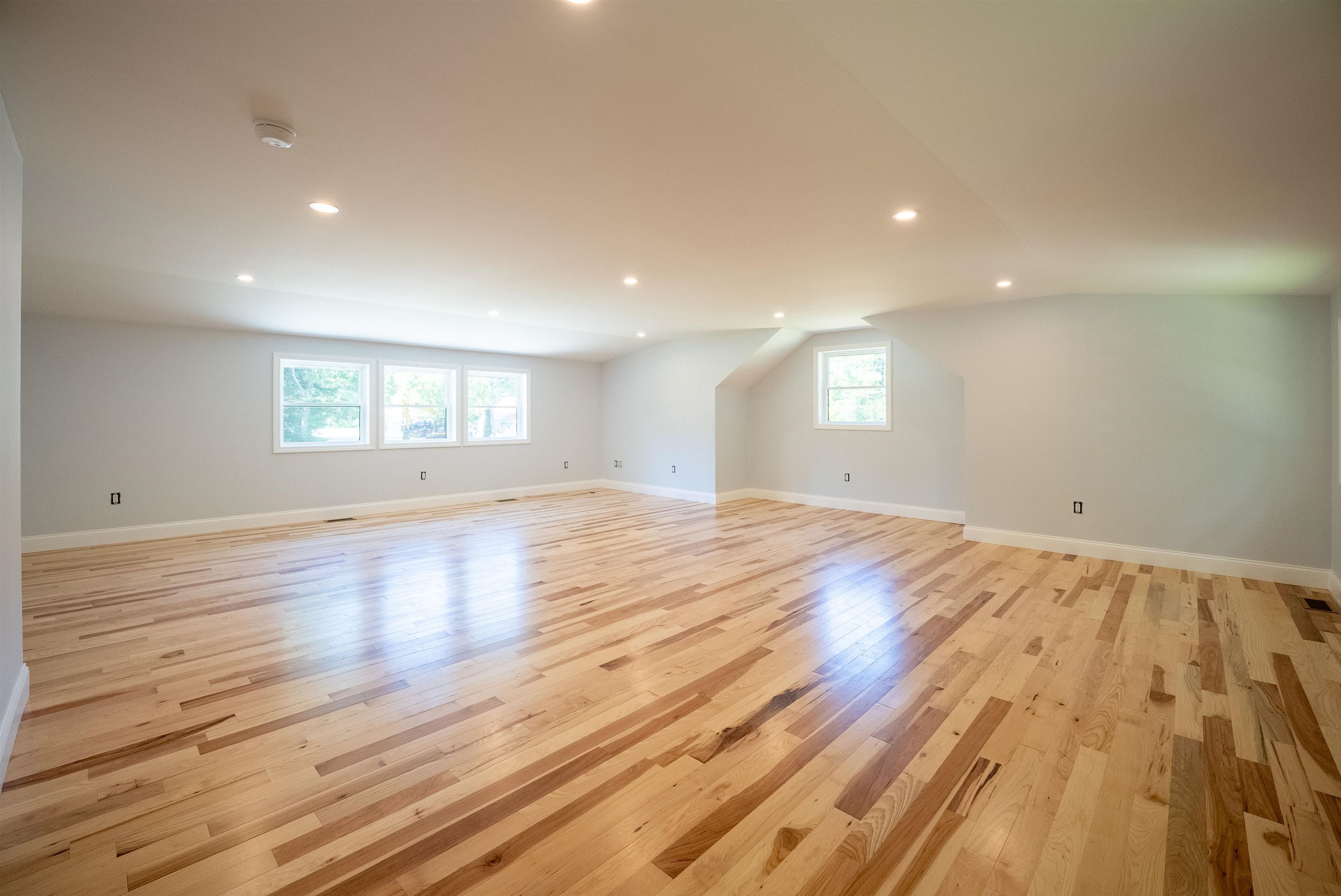 73 Spruce Road Middleton, NH 03887 - Photo 17 of 46 Gallery Image 17