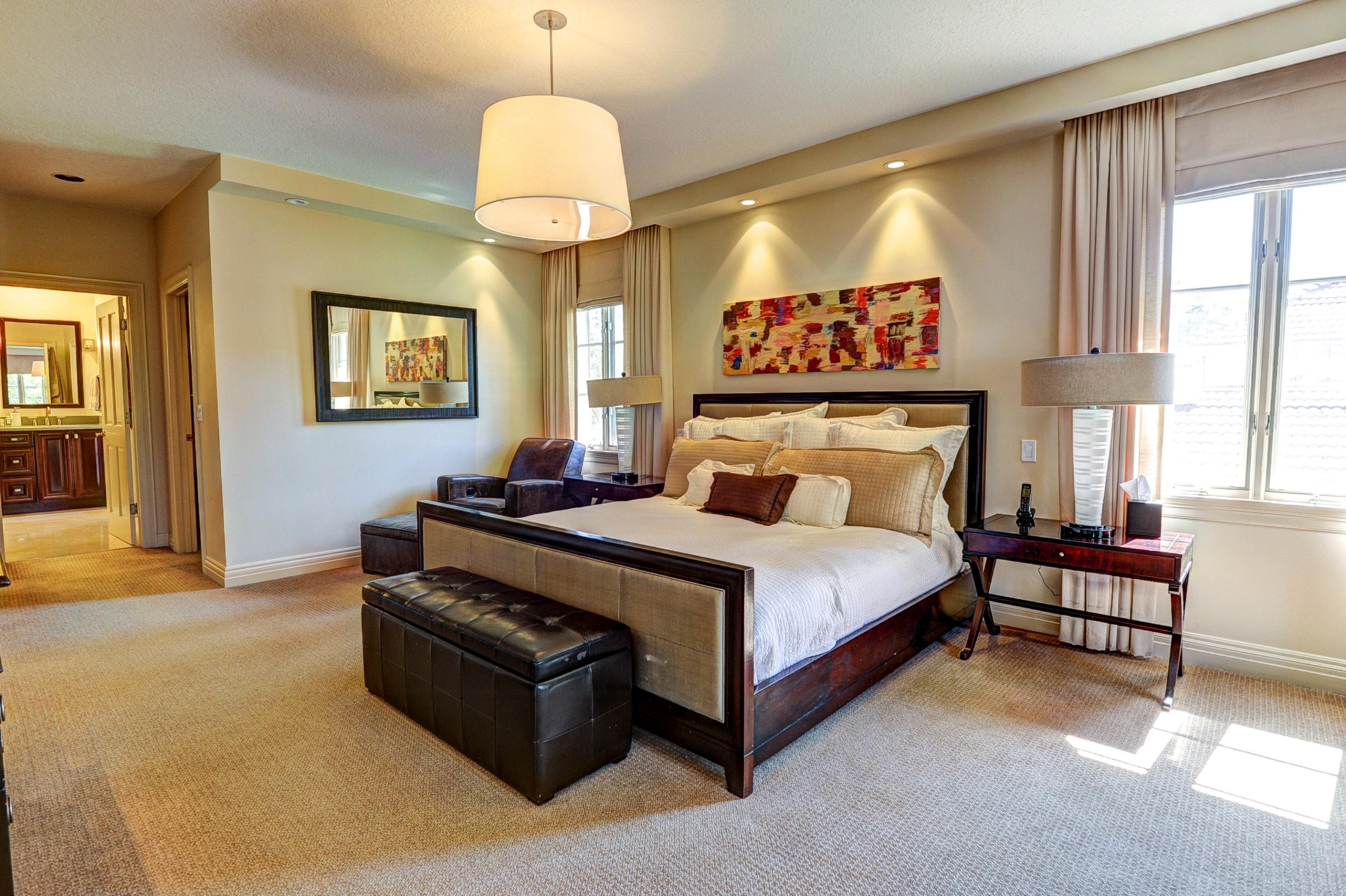 323 Northwest 9th Terrace Boca Raton, FL 33486 - Photo 24 of 40 024_Master Bedroom