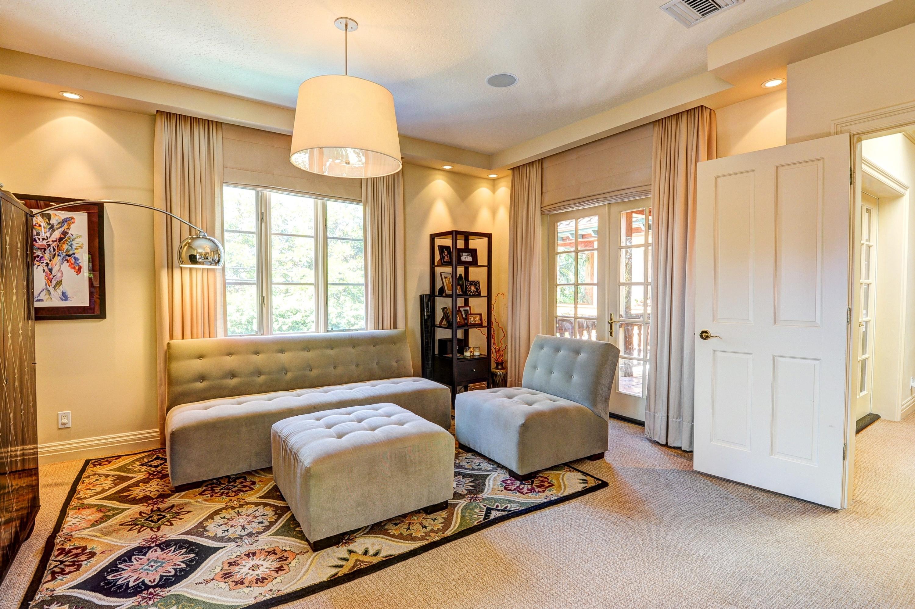 323 Northwest 9th Terrace Boca Raton, FL 33486 - Photo 25 of 40 025_Master Bedroom