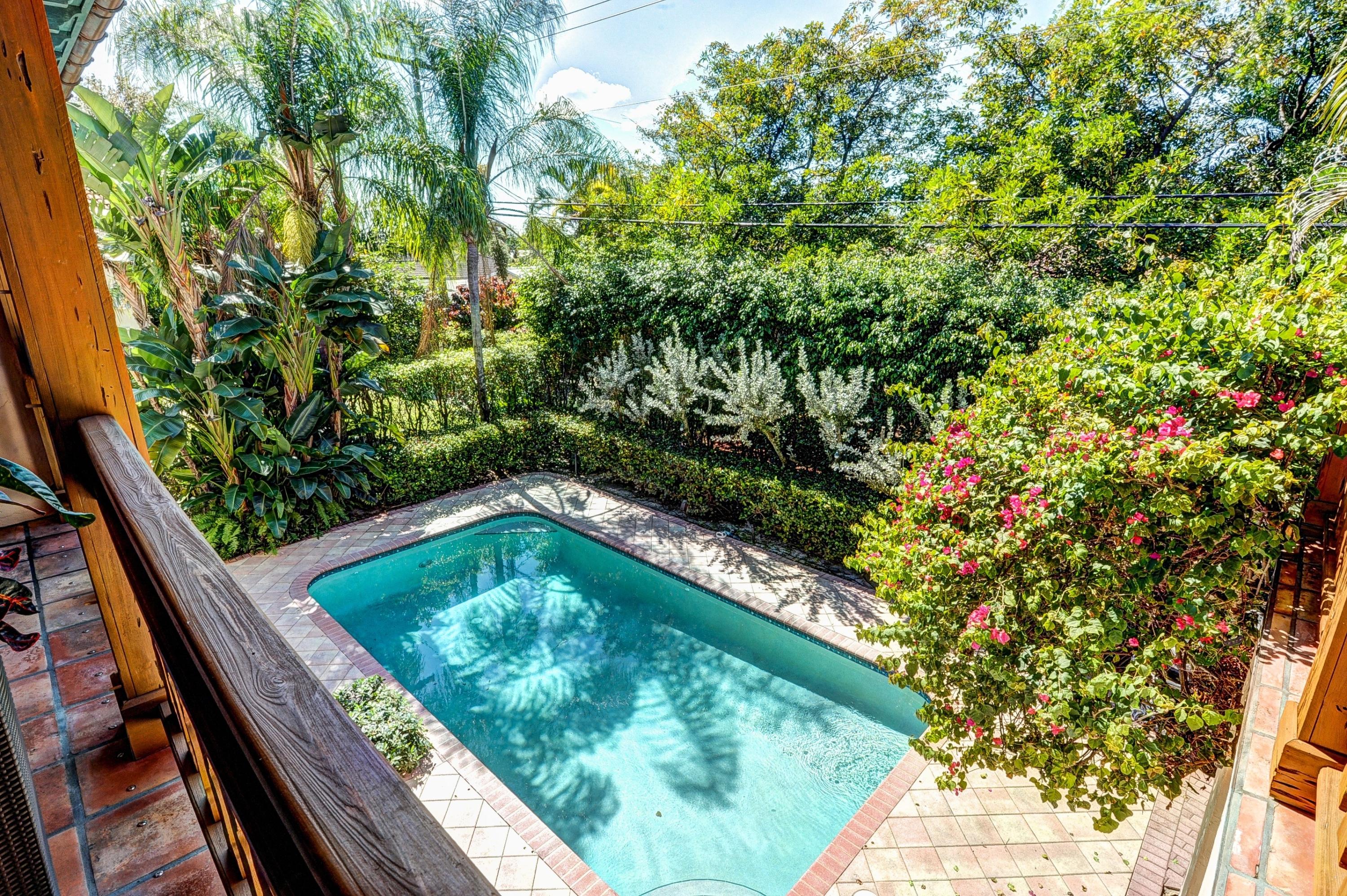 323 Northwest 9th Terrace Boca Raton, FL 33486 - Photo 30 of 40 030_Balcony View