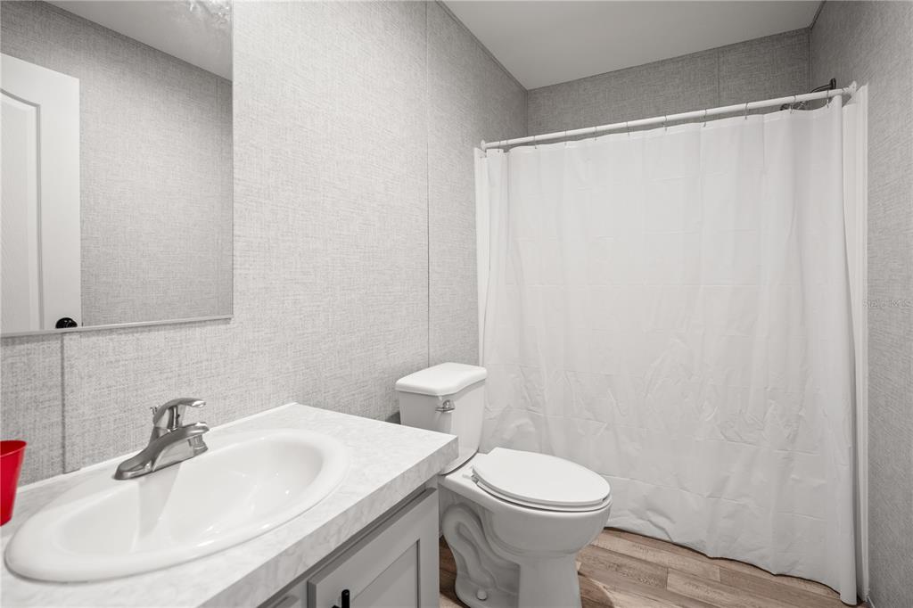 8251 Northeast 95th Avenue Bronson, FL 32621 - Photo 18 of 37