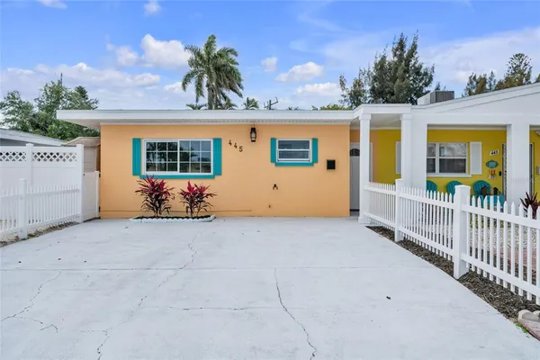 $579,000 | 445 63rd Street, Holmes Beach, FL 34217