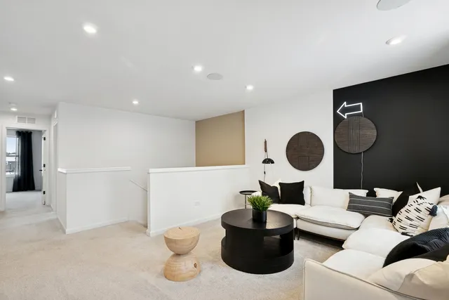 $749,990 | 3180 Semple Way, Mundelein, IL 60060