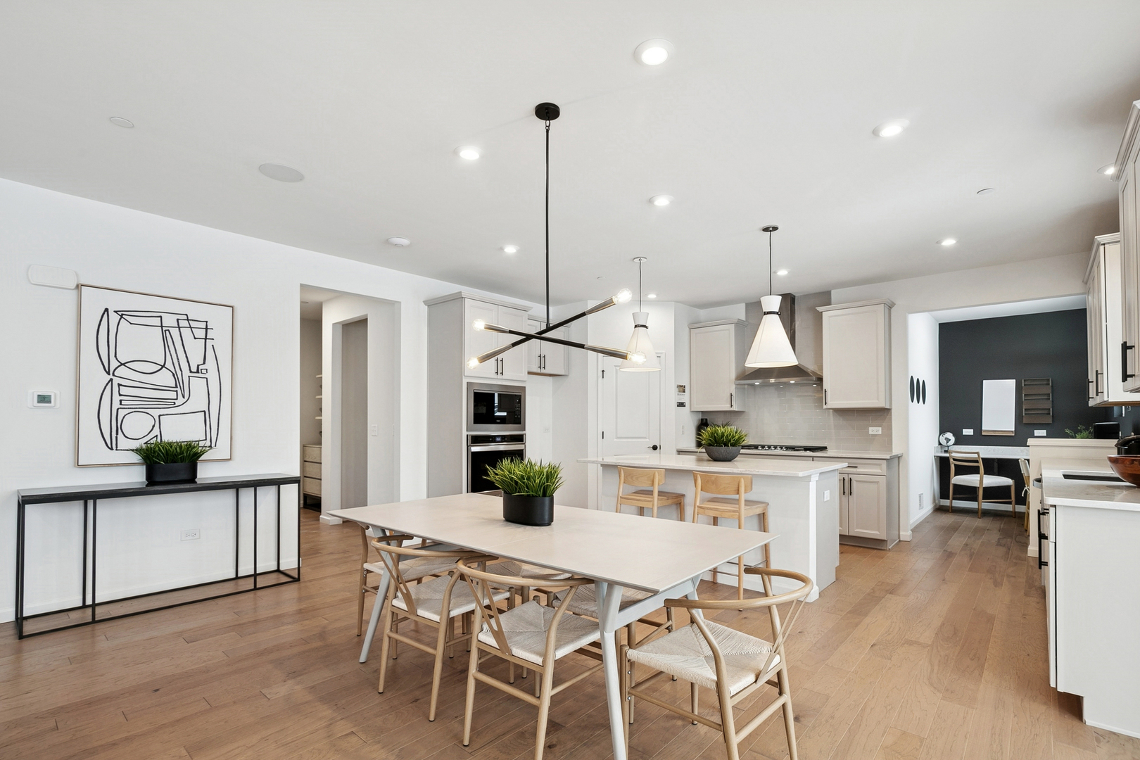 3180 Semple Way Mundelein, IL 60060 - Photo 4 of 20