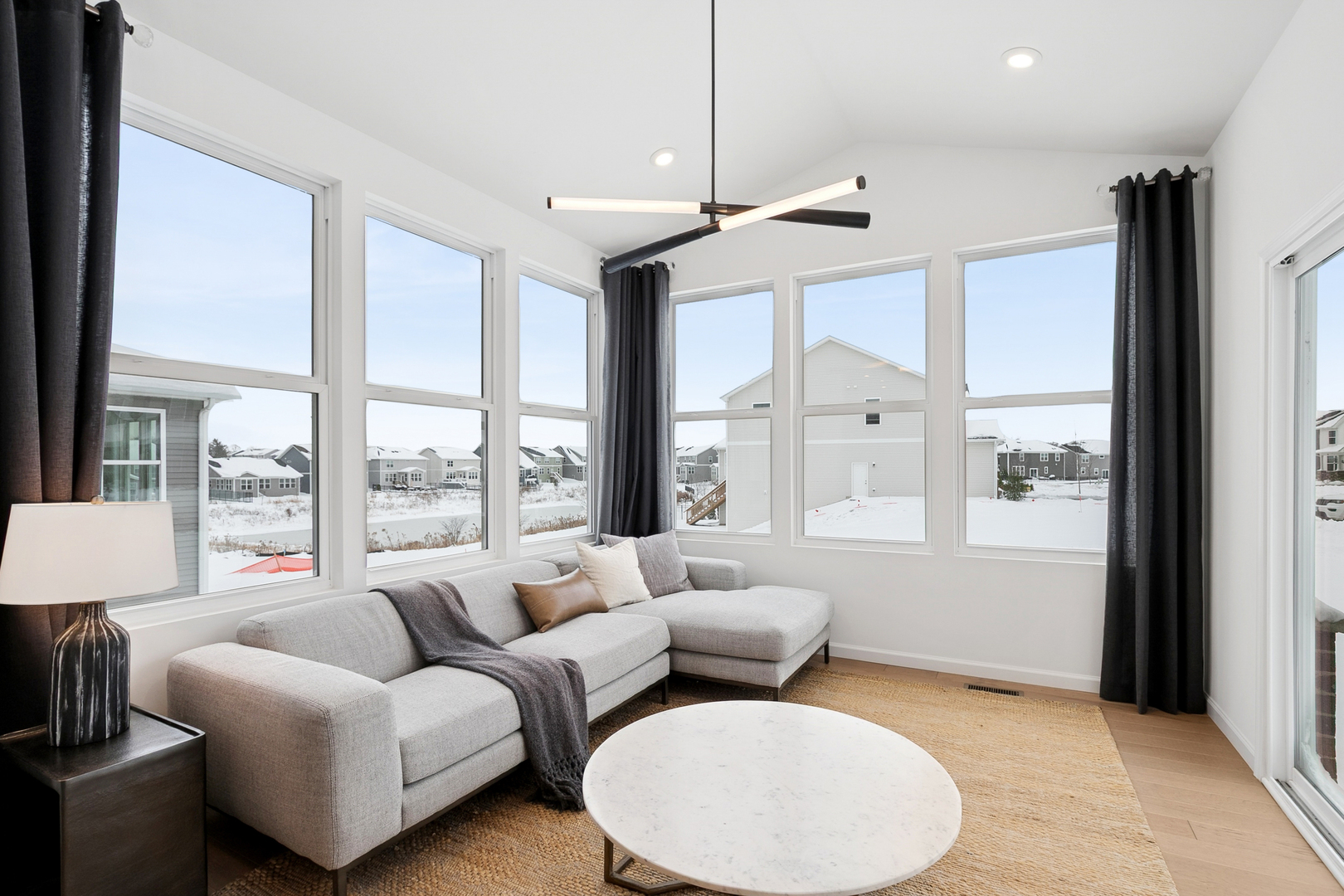 3180 Semple Way Mundelein, IL 60060 - Photo 8 of 20