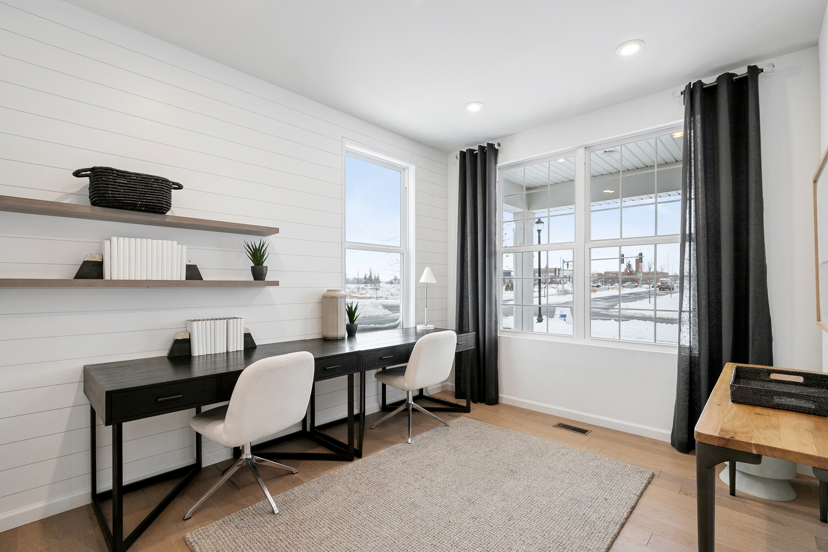 3180 Semple Way Mundelein, IL 60060 - Photo 9 of 20