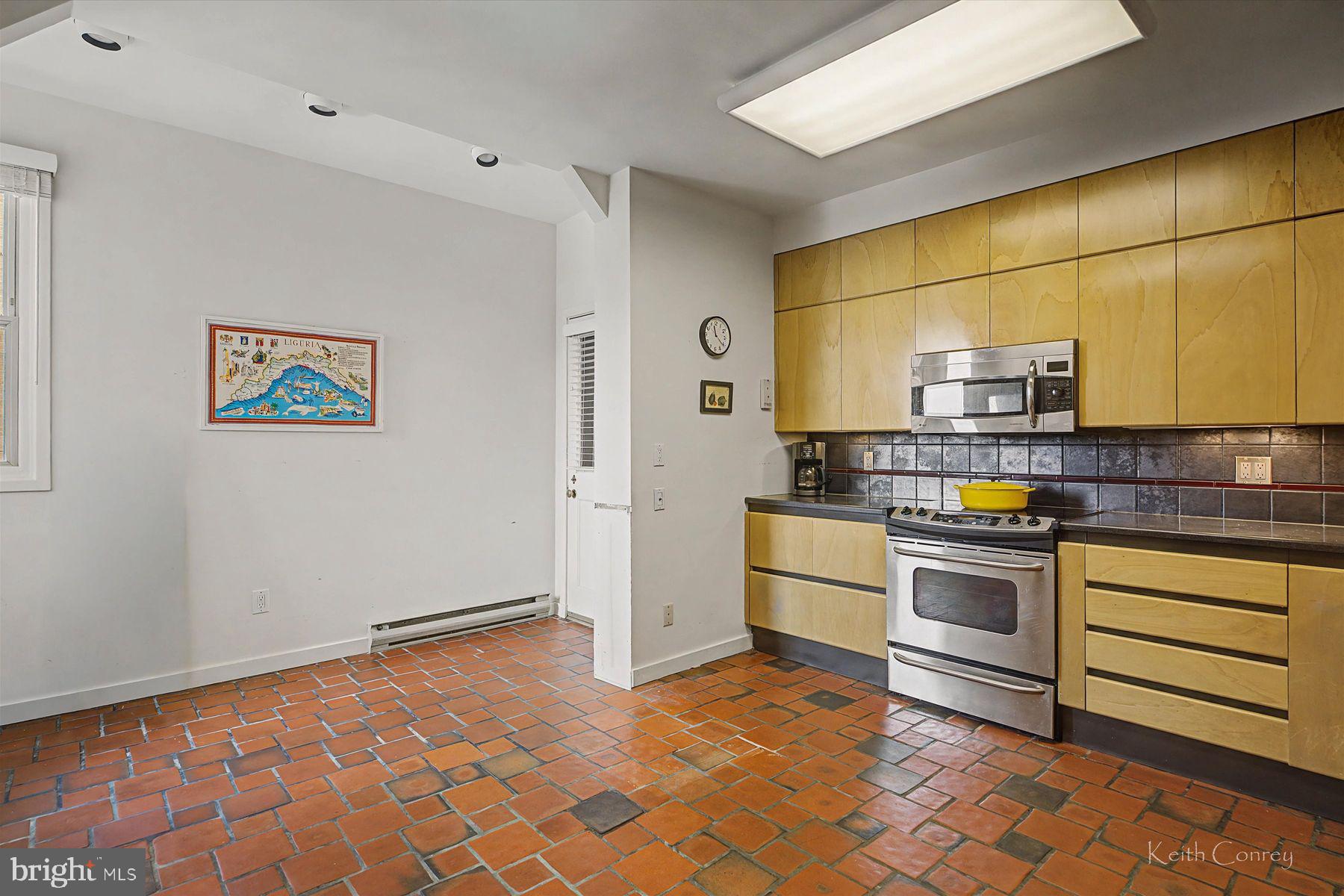 1800 Rittenhouse Square, Unit 702 Philadelphia, PA 19103 - Photo 14 of 26 Gallery Image 14