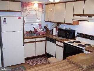 Mooring Road, Unit 702D Ocean City, MD 21842 - Photo 3 of 6 Gallery Image 3