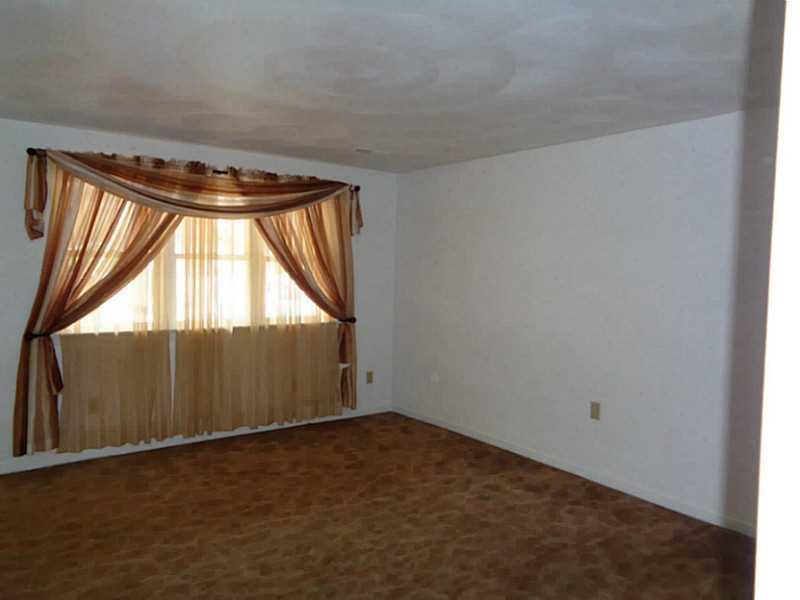 4880 Lucerne Road, Unit 4880 Indiana, PA 15701 - Photo 3 of 9 Living Room.