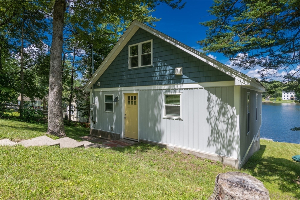 36 Tamarack Road Hinsdale, MA 01235 - Photo 3 of 26