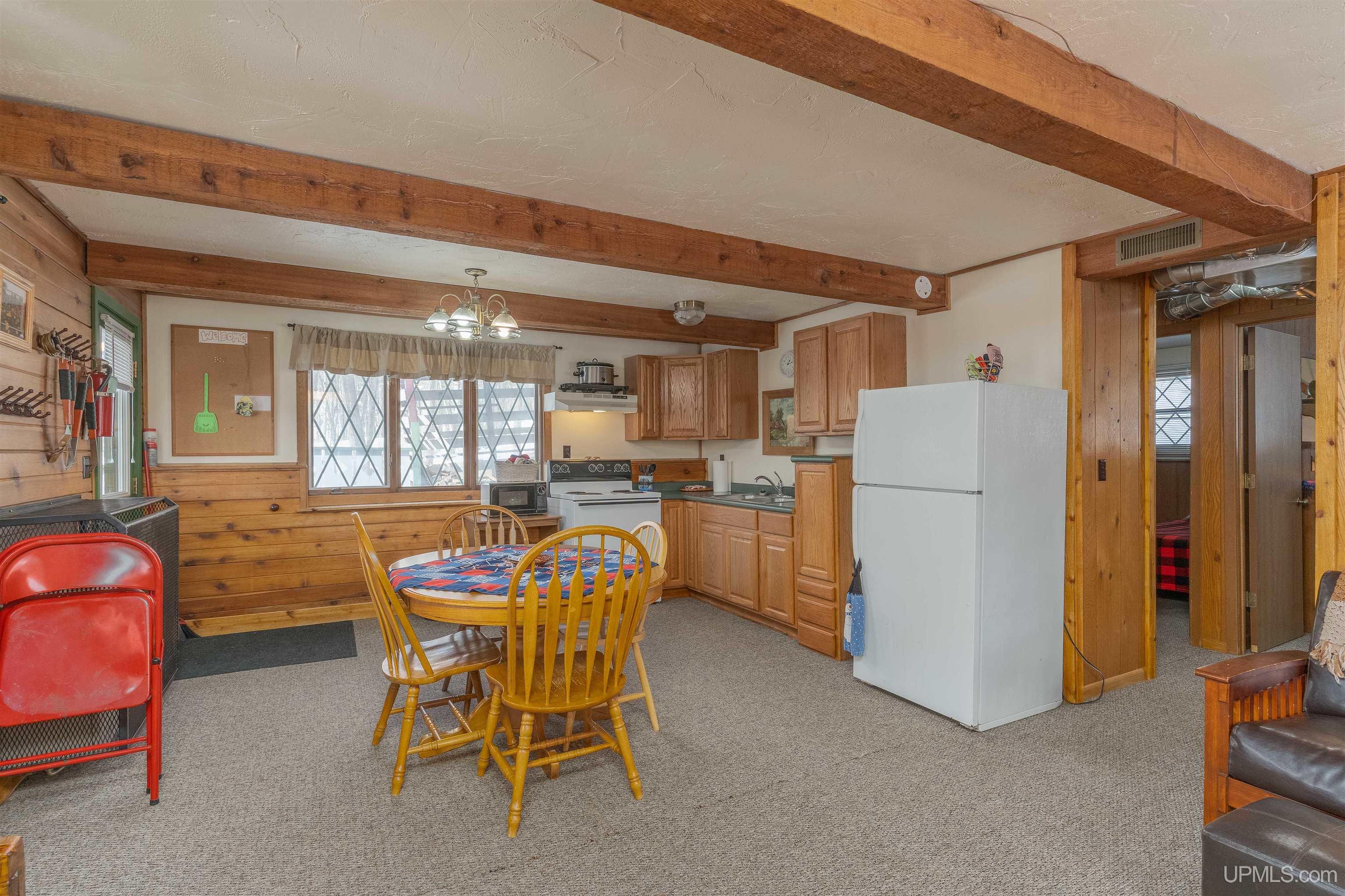 111 Little Deer Road Iron River, MI 49935 - Photo 3 of 39