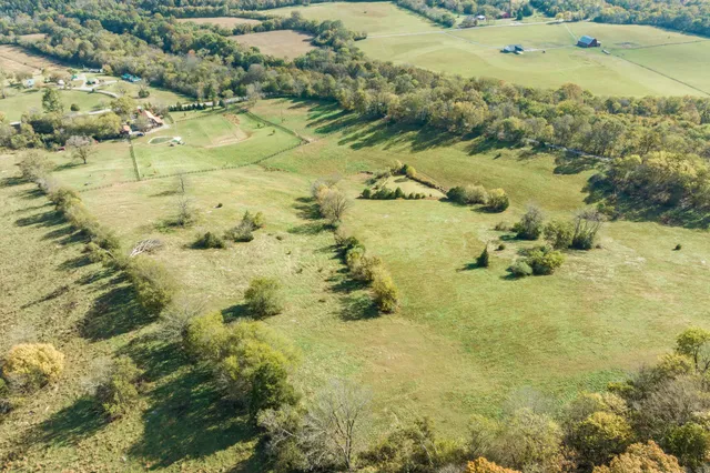 $1,000,000 | 11528 Dodson Branch Highway, Gainesboro, TN 38562
