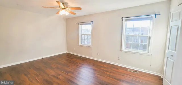 $2,690 | 128 Bent Twig Lane, Unit 345, Gaithersburg, MD 20878