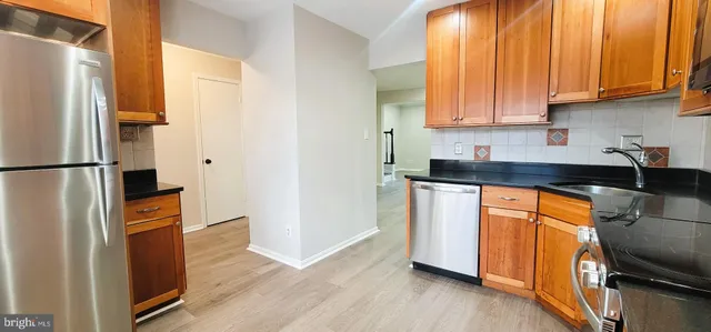 $2,790 | 128 Bent Twig Lane, Unit 345, Gaithersburg, MD 20878