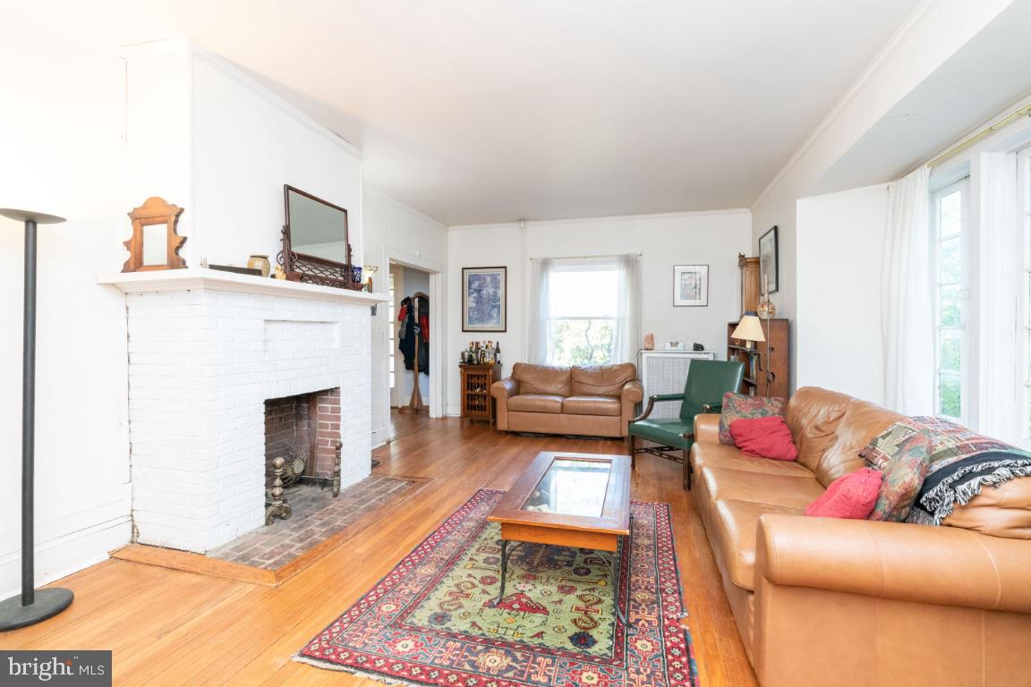 519 Orkney Road Baltimore, MD 21212 - Photo 11 of 40