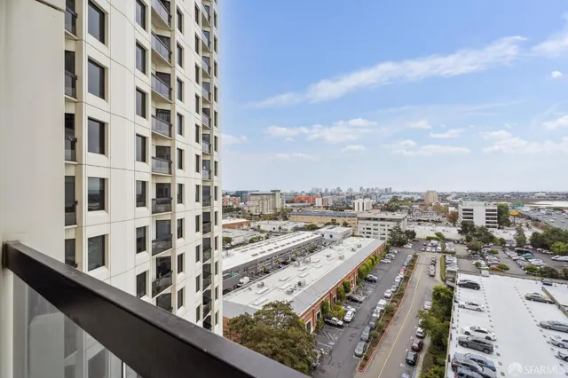 $529,000 | 6363 Christie Avenue, Unit 1203, Emeryville, CA 94608