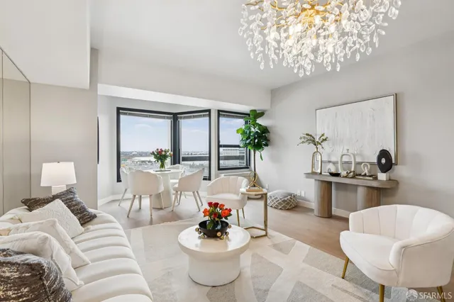 $529,000 | 6363 Christie Avenue, Unit 1203, Emeryville, CA 94608