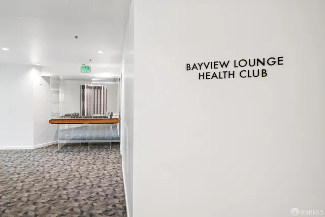 $529,000 | 6363 Christie Avenue, Unit 1203, Emeryville, CA 94608