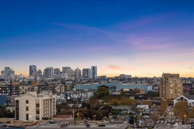 $529,000 | 6363 Christie Avenue, Unit 1203, Emeryville, CA 94608