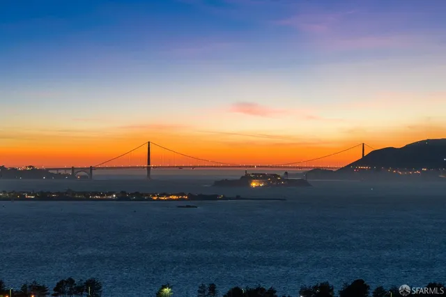 $529,000 | 6363 Christie Avenue, Unit 1203, Emeryville, CA 94608