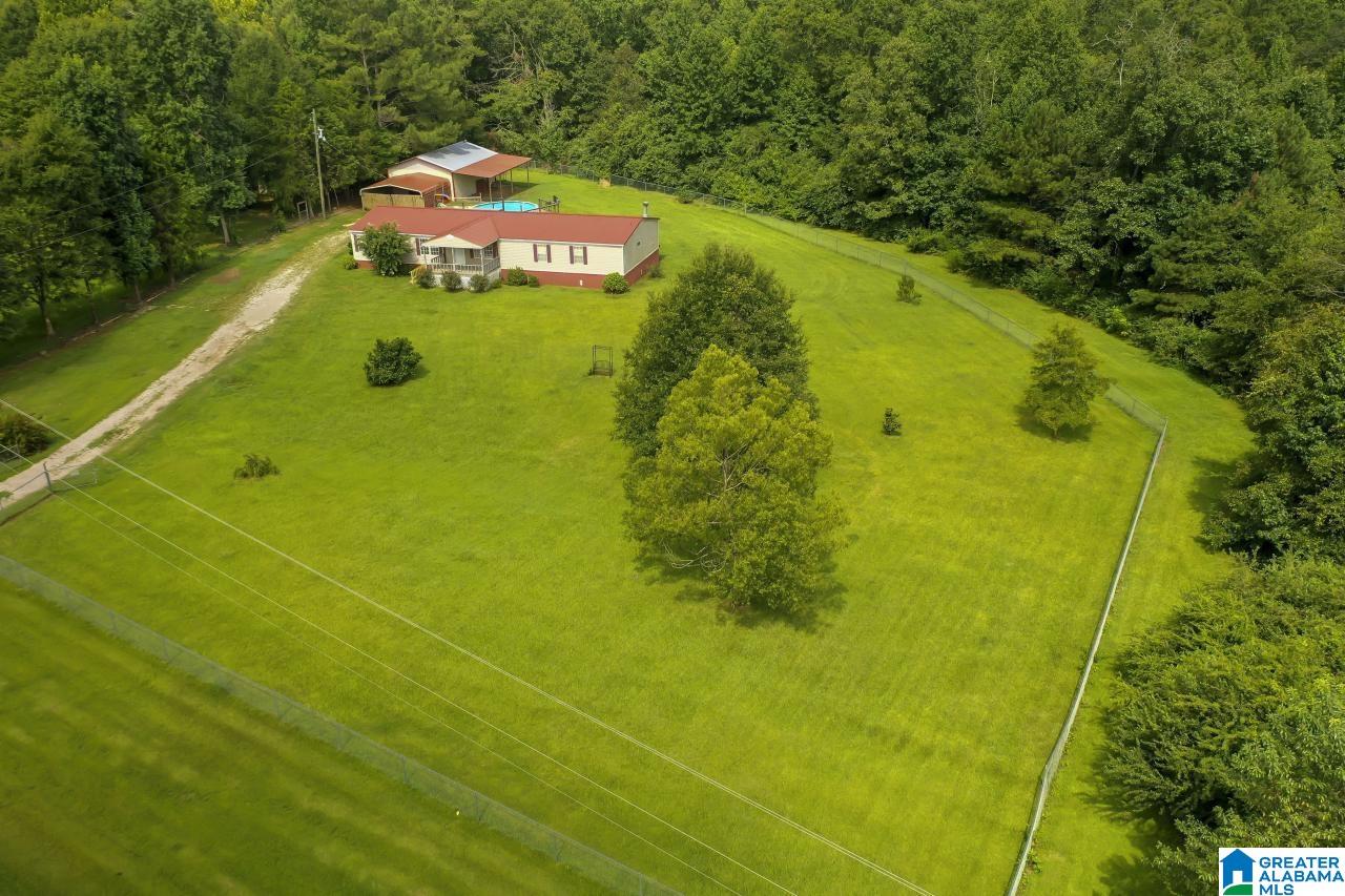 1821 Country Club Road Jasper, AL 35503 - Photo 7 of 23