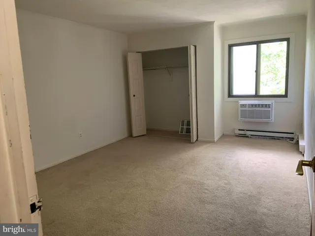 $1,900 | 400 Campbell Circle, Unit G15, Downingtown, PA 19335