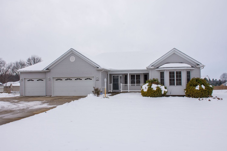 58045 Pear Road South Bend, IN 46619 - Photo 1 of 32 Gallery Image 1