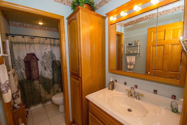 58045 Pear Road South Bend, IN 46619 - Photo 12 of 32 Gallery Image 12