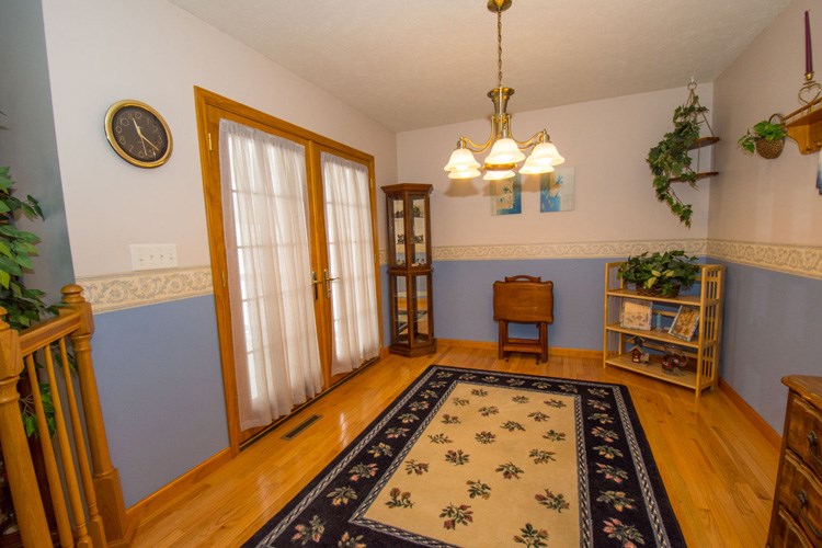 58045 Pear Road South Bend, IN 46619 - Photo 14 of 32 Gallery Image 14